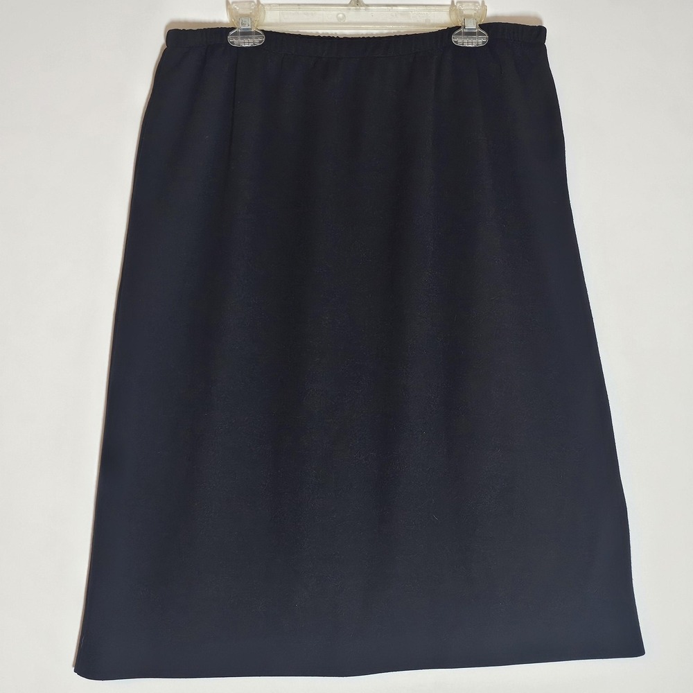 Vintage Black Skirt Womens 20 Pull On Elastic Waist Classic Midi Made USA 90s